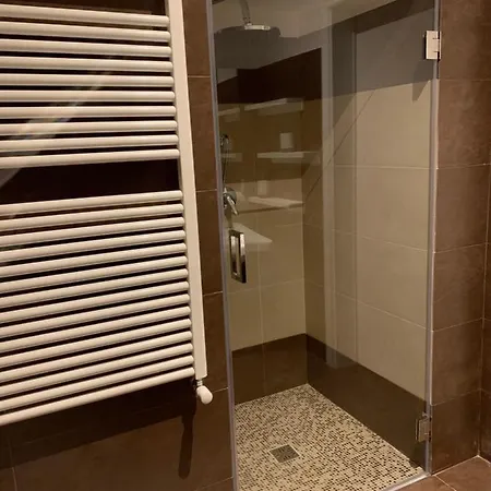 빌라 Incantevole Con Piscina 바리